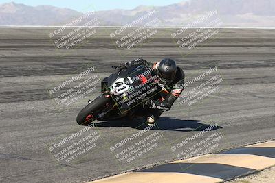 media/Jan-16-2026-CVMA Friday Practice (Fri) [[6f2bf47531]]/5-Racer 4-Trackday1/Session 2 (Bowl)/